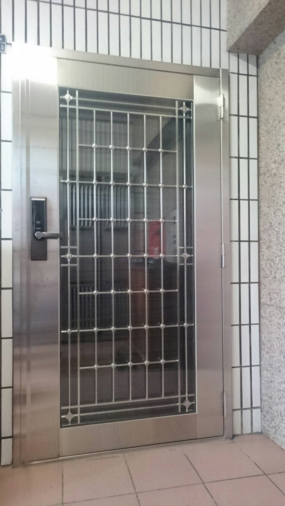 CK-1104 金寶龍珠